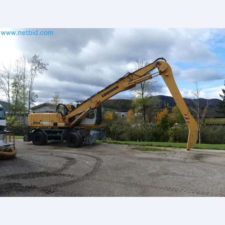Fahrzeuge und Maschinen für die Bereiche Umwelttechnik, Recyclingwirtschaft, Holz, u.a.-23