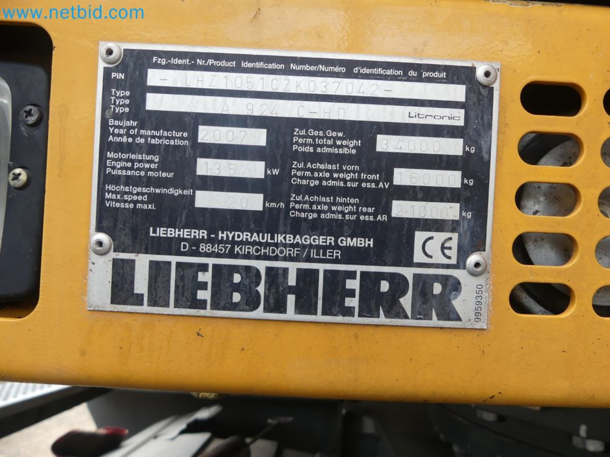 Kompakter Teleskoplader MERLO TF35.7-115 und Kompostier-/Trennanlagensystem Compostdetective CD 3012-27