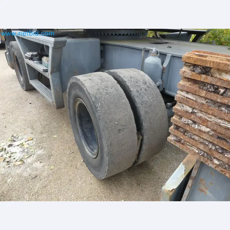 Fahrzeuge und Maschinen für die Bereiche Umwelttechnik, Recyclingwirtschaft, Holz, u.a.-28