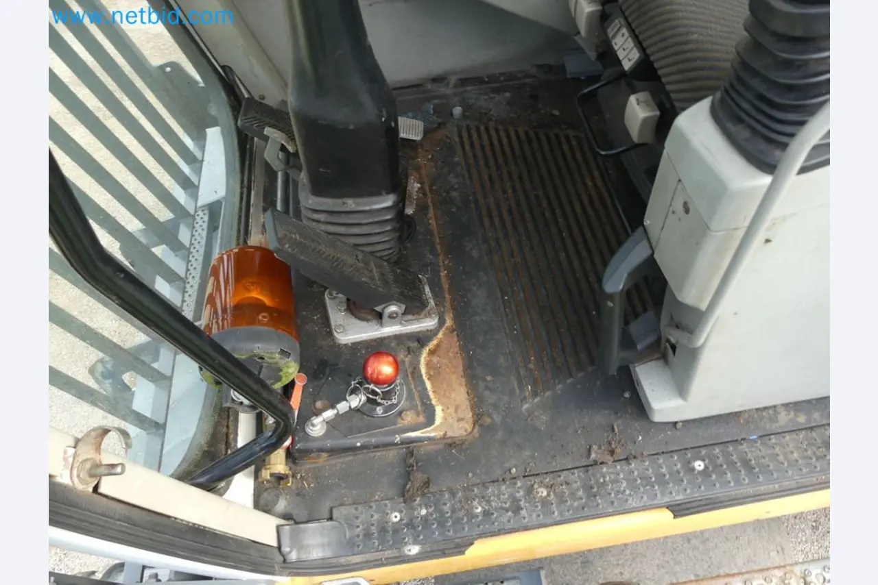 Fahrzeuge und Maschinen für die Bereiche Umwelttechnik, Recyclingwirtschaft, Holz, u.a.-32