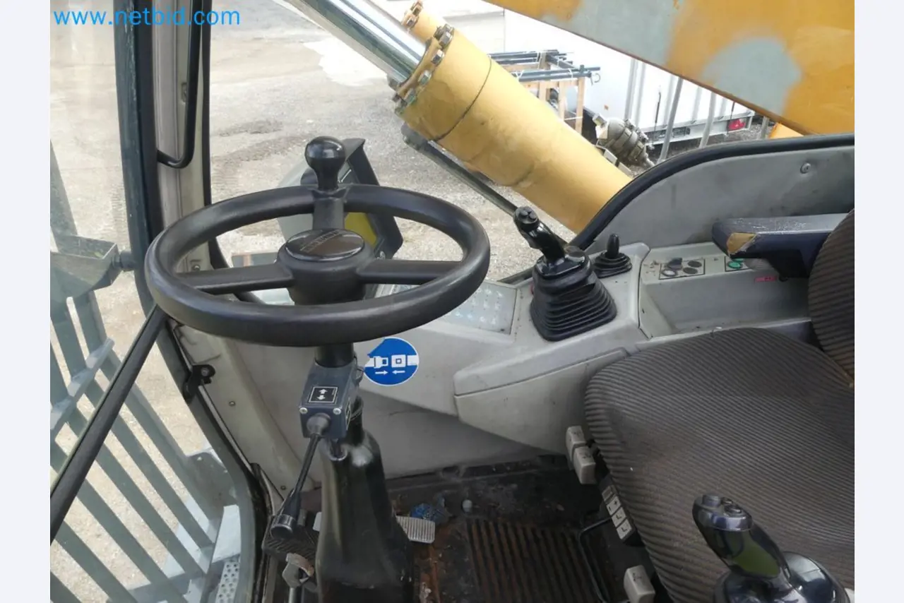 Fahrzeuge und Maschinen für die Bereiche Umwelttechnik, Recyclingwirtschaft, Holz, u.a.-33