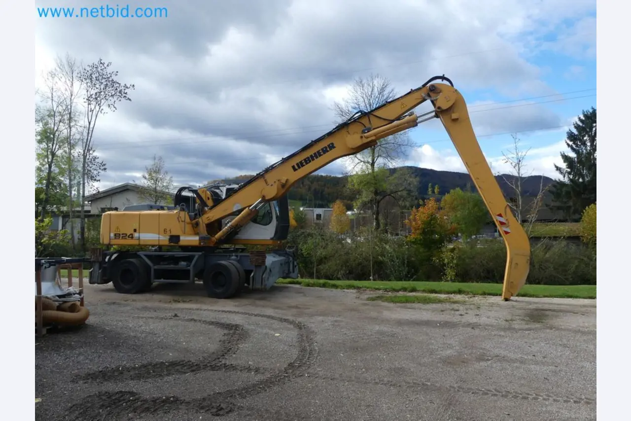 Fahrzeuge und Maschinen für die Bereiche Umwelttechnik, Recyclingwirtschaft, Holz, u.a.-34