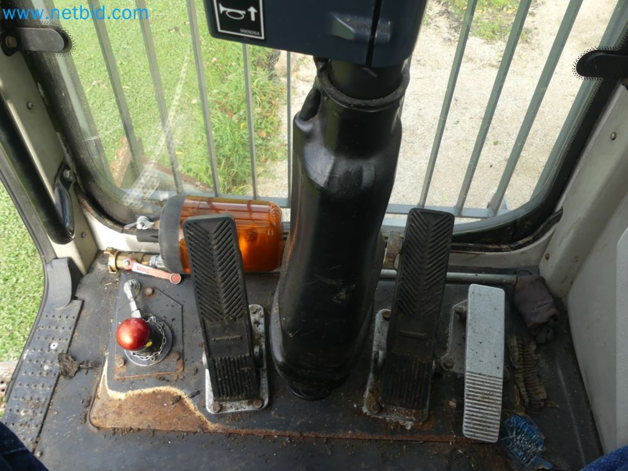 Kompakter Teleskoplader MERLO TF35.7-115 und Kompostier-/Trennanlagensystem Compostdetective CD 3012-40