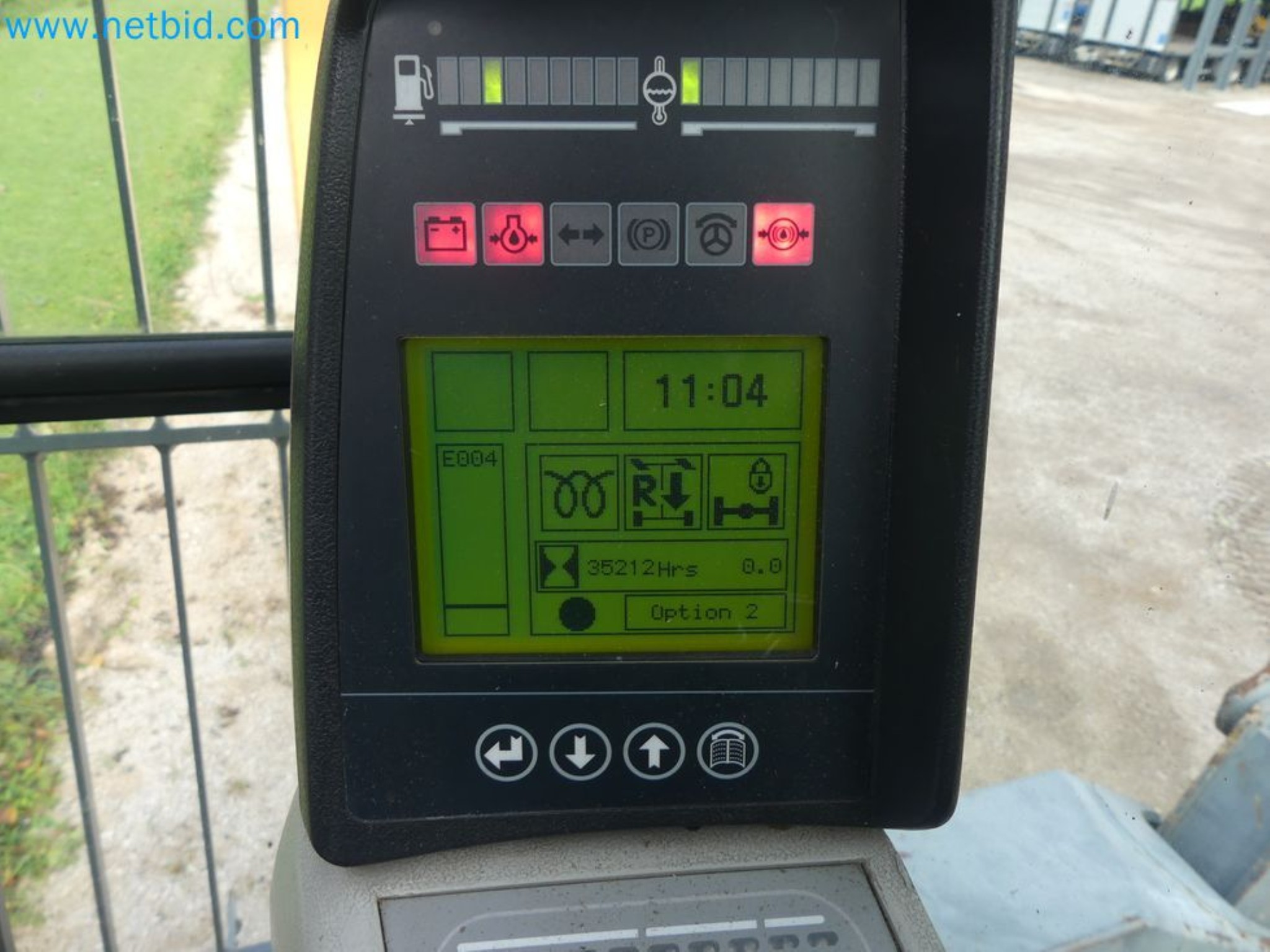 Kompakter Teleskoplader MERLO TF35.7-115 und Kompostier-/Trennanlagensystem Compostdetective CD 3012-41