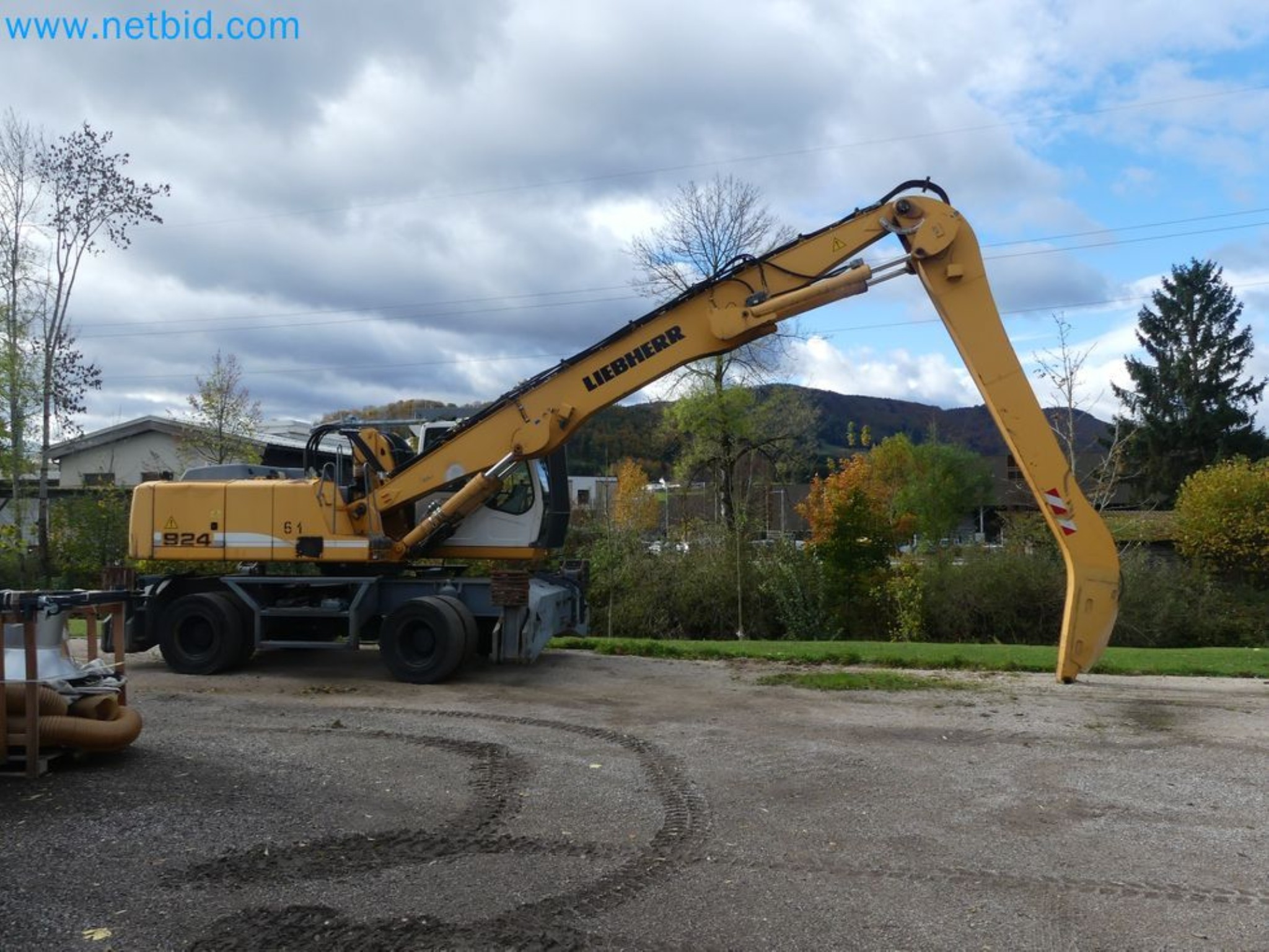 Kompakter Teleskoplader MERLO TF35.7-115 und Kompostier-/Trennanlagensystem Compostdetective CD 3012-45