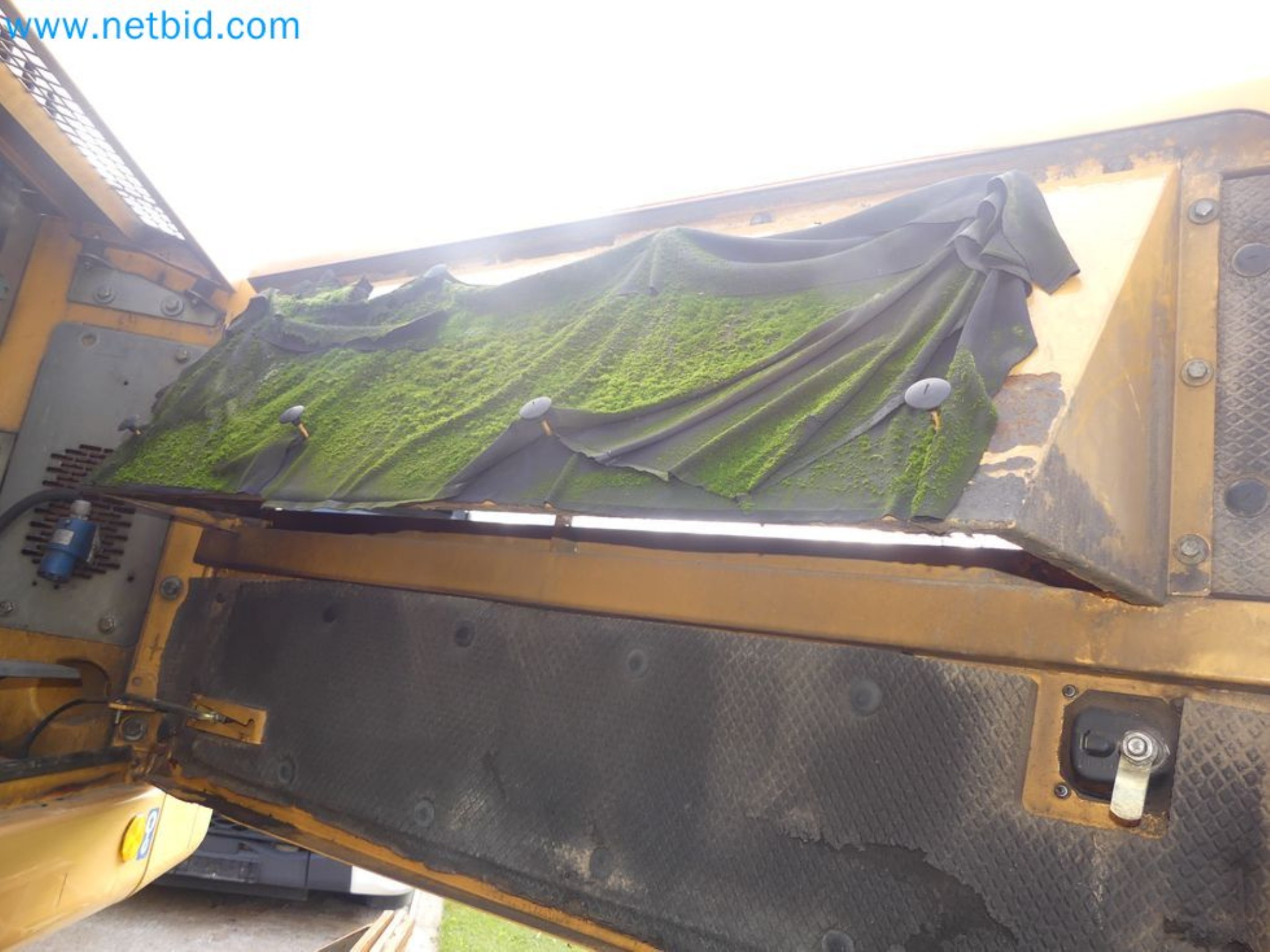 Kompakter Teleskoplader MERLO TF35.7-115 und Kompostier-/Trennanlagensystem Compostdetective CD 3012-48