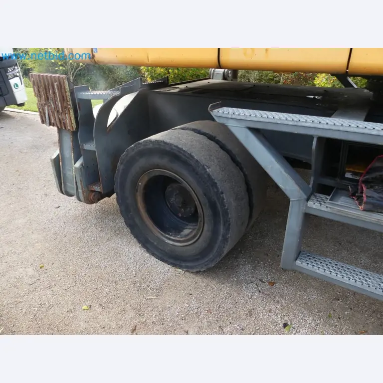 Fahrzeuge und Maschinen für die Bereiche Umwelttechnik, Recyclingwirtschaft, Holz, u.a.-52