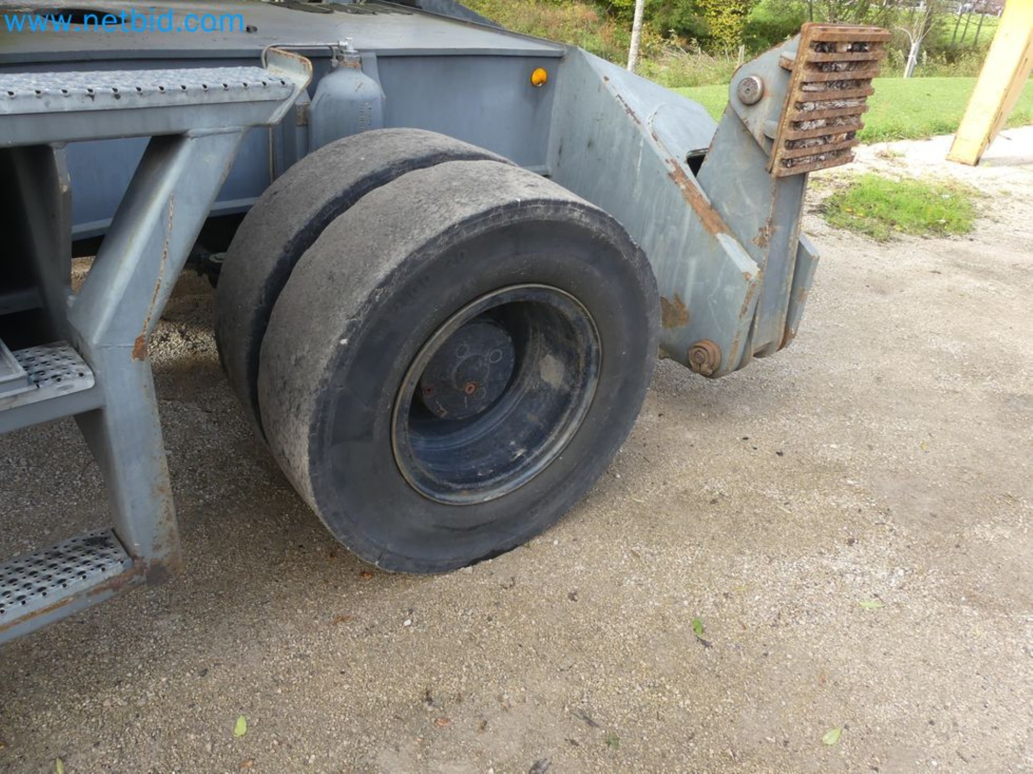 Kompakter Teleskoplader MERLO TF35.7-115 und Kompostier-/Trennanlagensystem Compostdetective CD 3012-53