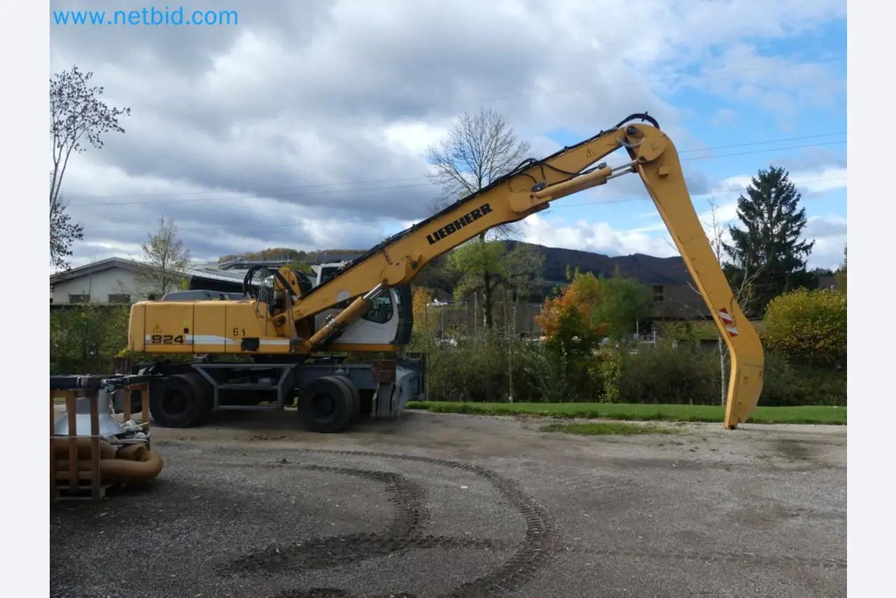 Fahrzeuge und Maschinen für die Bereiche Umwelttechnik, Recyclingwirtschaft, Holz, u.a.-56
