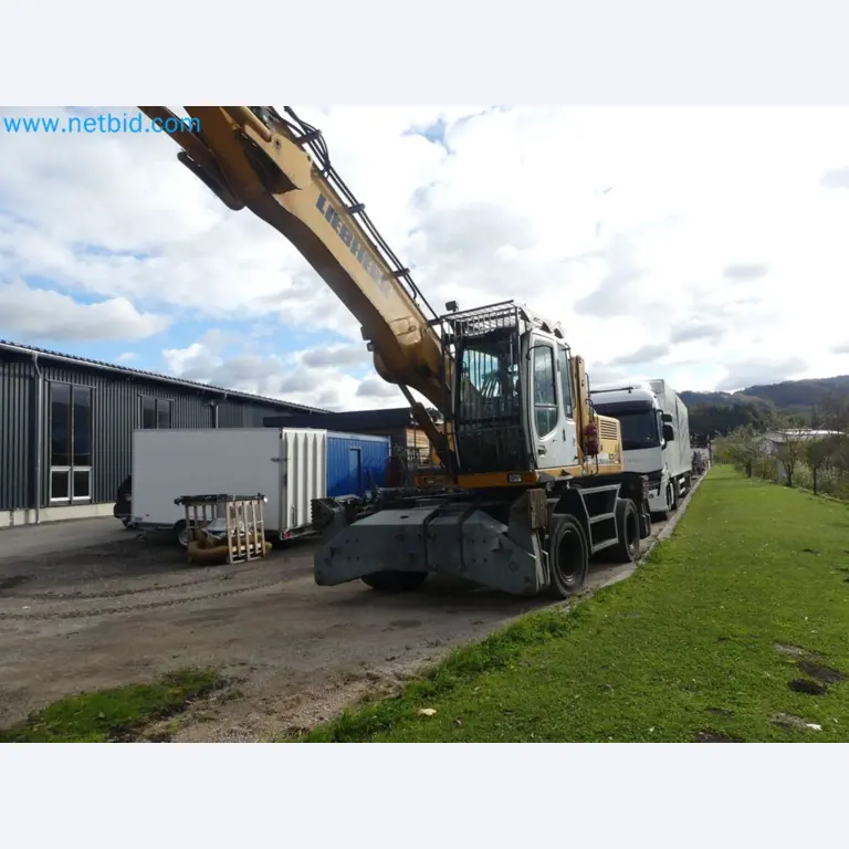 Fahrzeuge und Maschinen für die Bereiche Umwelttechnik, Recyclingwirtschaft, Holz, u.a.-5