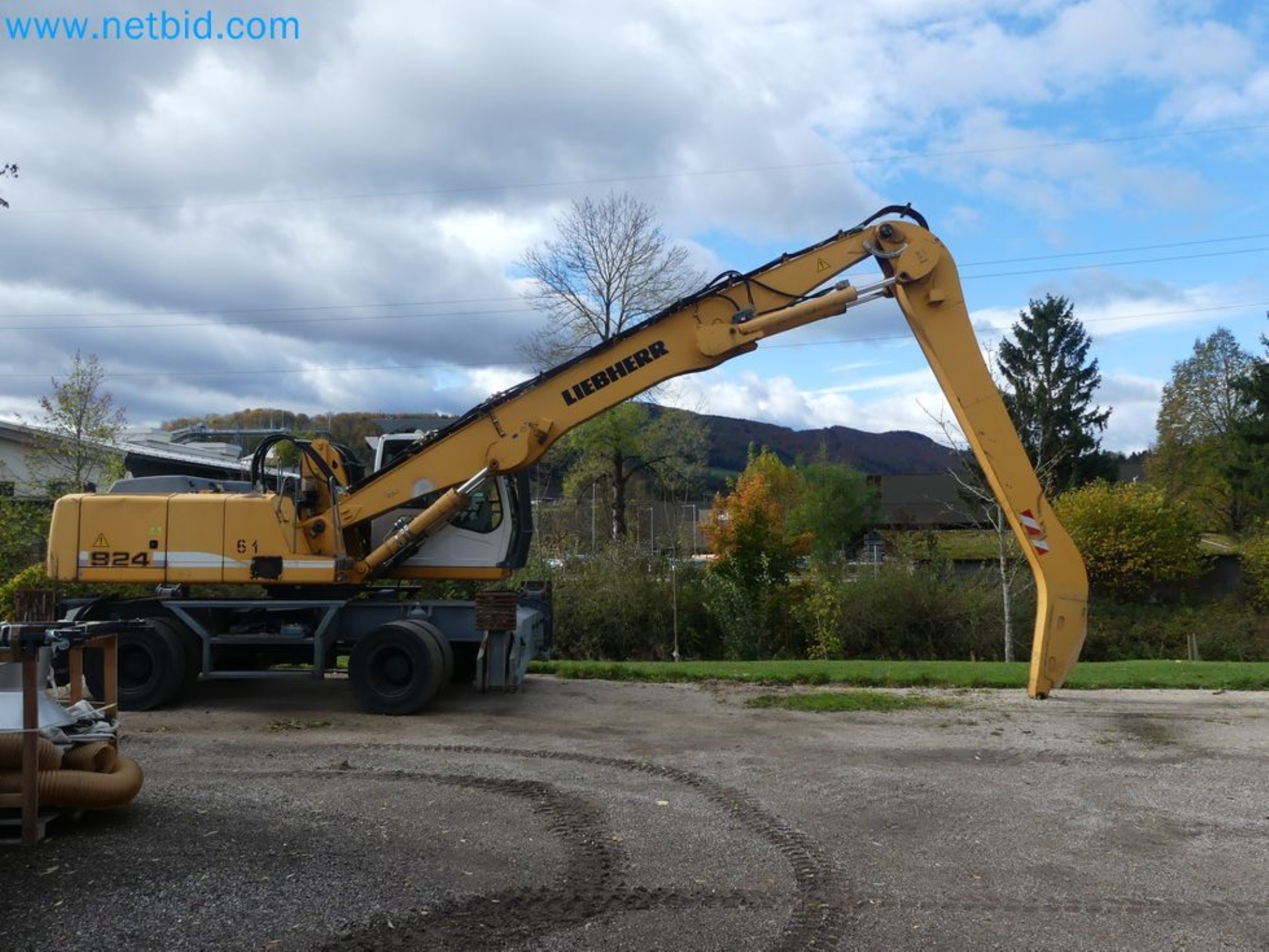 Kompakter Teleskoplader MERLO TF35.7-115 und Kompostier-/Trennanlagensystem Compostdetective CD 3012-67