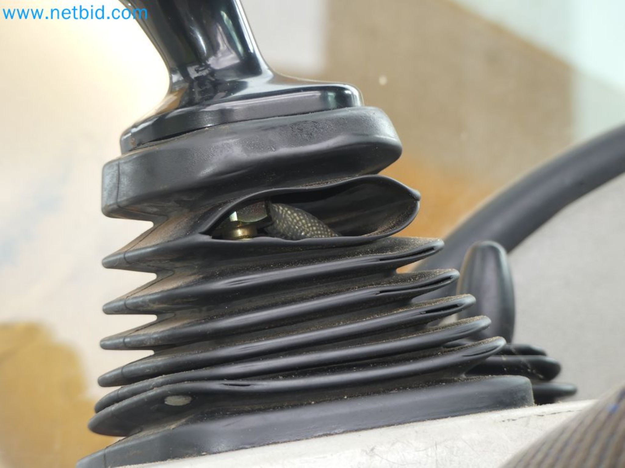 Kompakter Teleskoplader MERLO TF35.7-115 und Kompostier-/Trennanlagensystem Compostdetective CD 3012-68