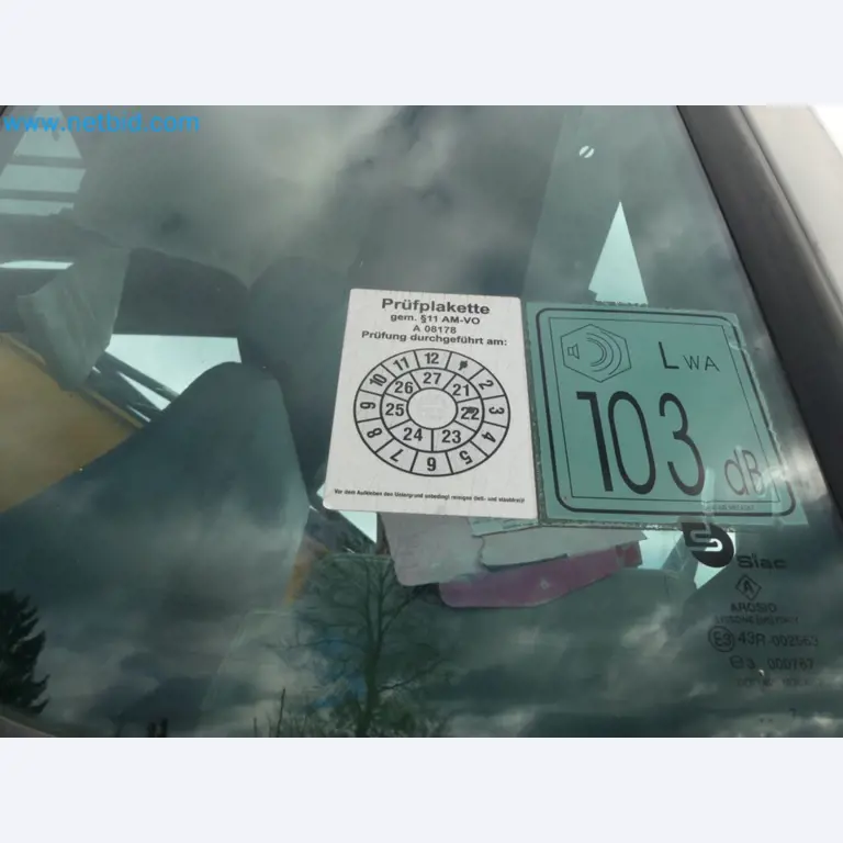 Fahrzeuge und Maschinen für die Bereiche Umwelttechnik, Recyclingwirtschaft, Holz, u.a.-72