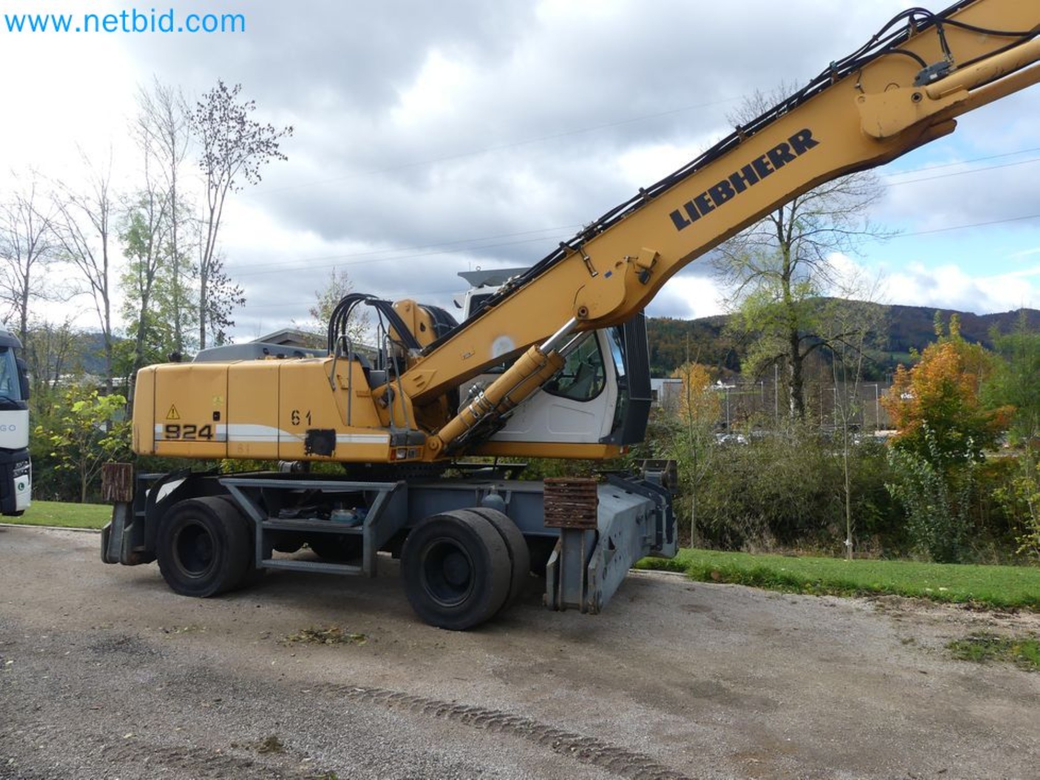 Kompakter Teleskoplader MERLO TF35.7-115 und Kompostier-/Trennanlagensystem Compostdetective CD 3012-73