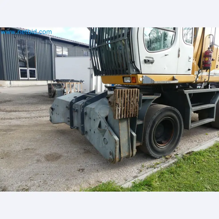 Fahrzeuge und Maschinen für die Bereiche Umwelttechnik, Recyclingwirtschaft, Holz, u.a.-8