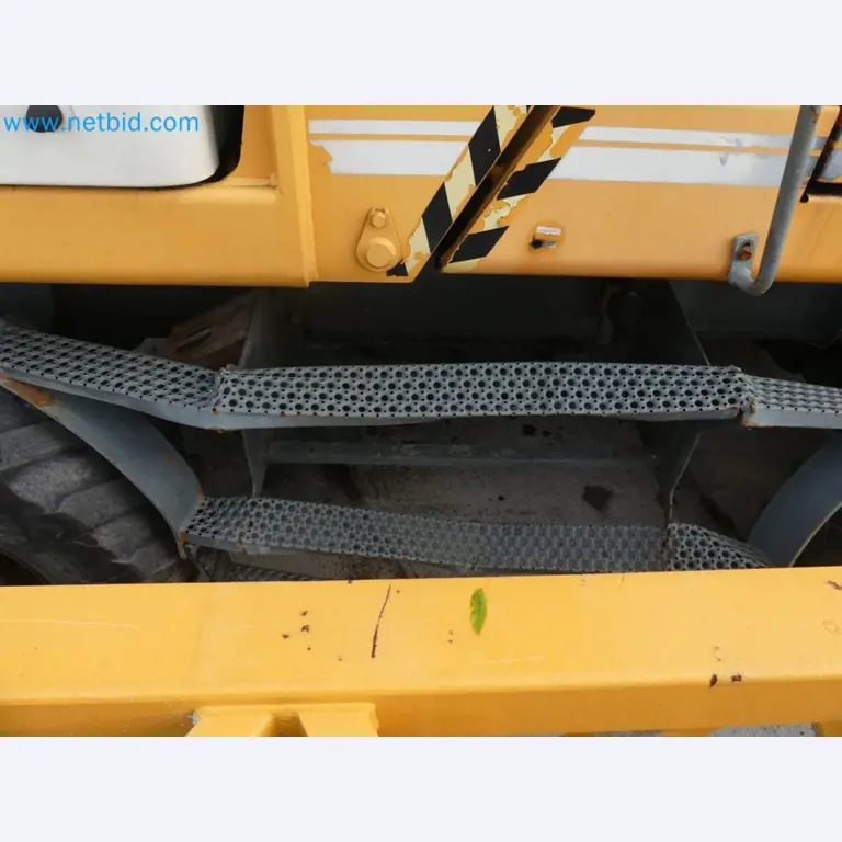 Fahrzeuge und Maschinen für die Bereiche Umwelttechnik, Recyclingwirtschaft, Holz, u.a.-18