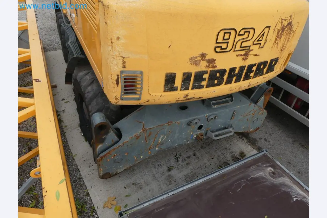 Fahrzeuge und Maschinen für die Bereiche Umwelttechnik, Recyclingwirtschaft, Holz, u.a.-22