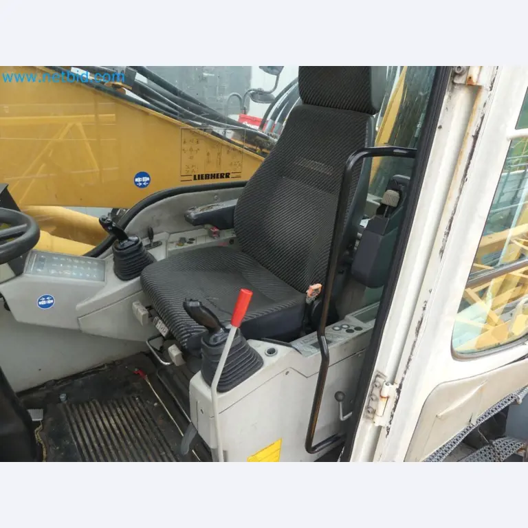 Fahrzeuge und Maschinen für die Bereiche Umwelttechnik, Recyclingwirtschaft, Holz, u.a.-29