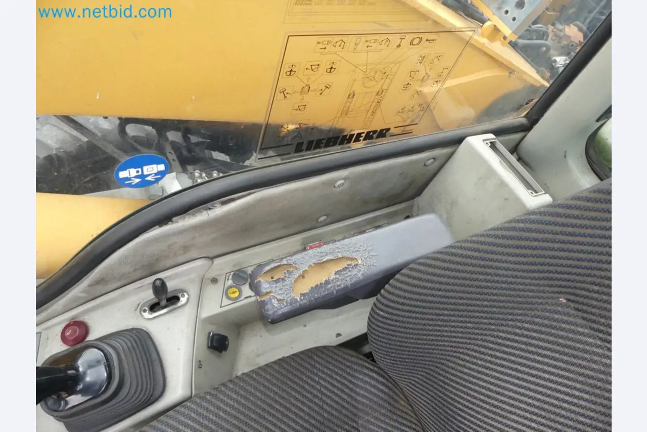 Fahrzeuge und Maschinen für die Bereiche Umwelttechnik, Recyclingwirtschaft, Holz, u.a.-33