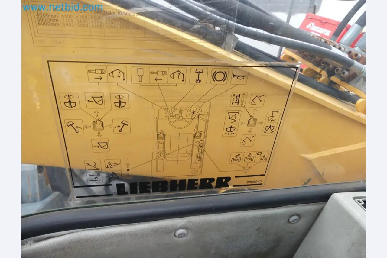 Fahrzeuge und Maschinen für die Bereiche Umwelttechnik, Recyclingwirtschaft, Holz, u.a.-43