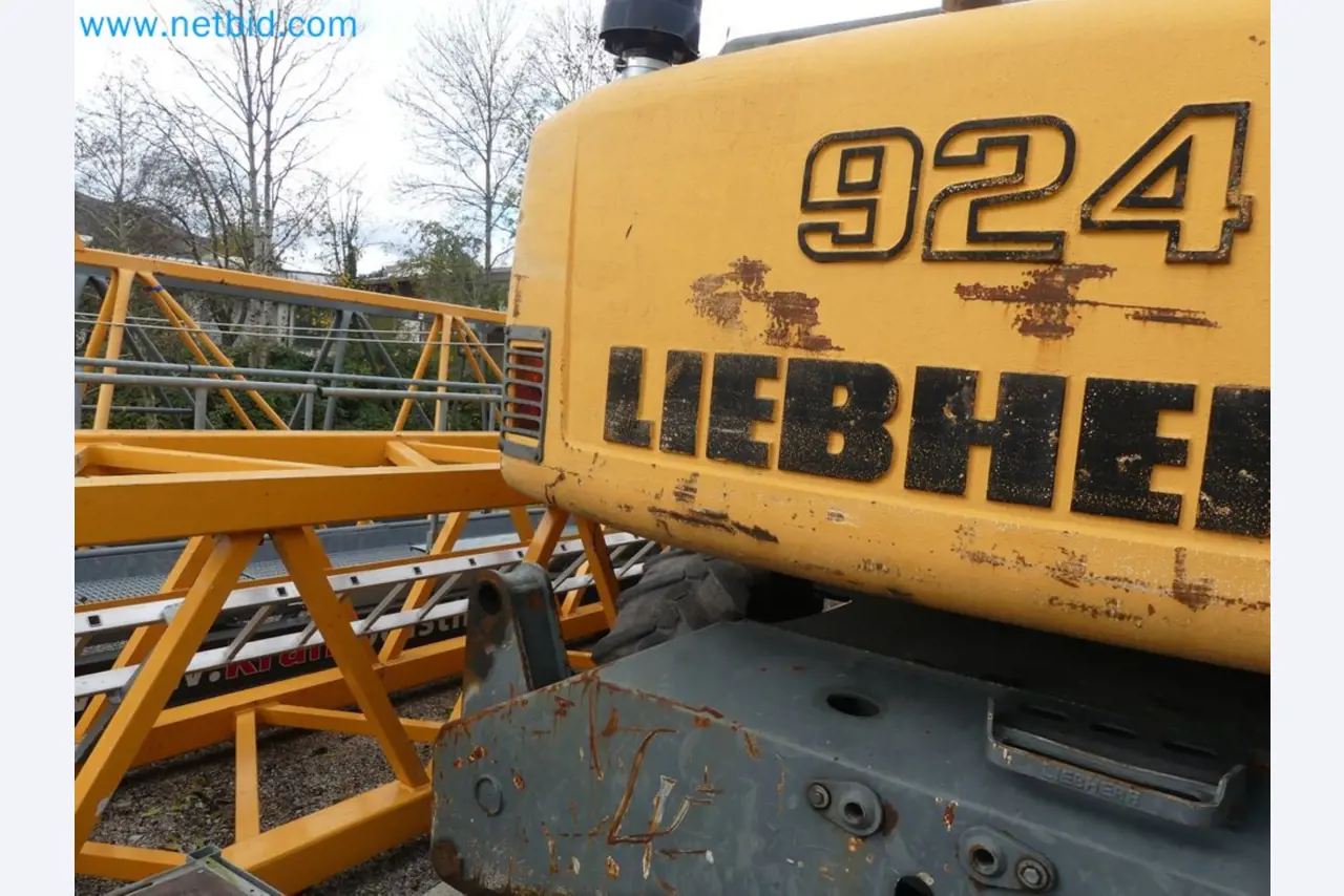 Fahrzeuge und Maschinen für die Bereiche Umwelttechnik, Recyclingwirtschaft, Holz, u.a.-52