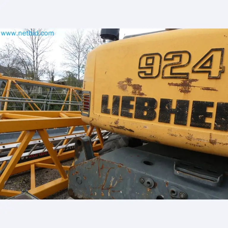 Fahrzeuge und Maschinen für die Bereiche Umwelttechnik, Recyclingwirtschaft, Holz, u.a.-52
