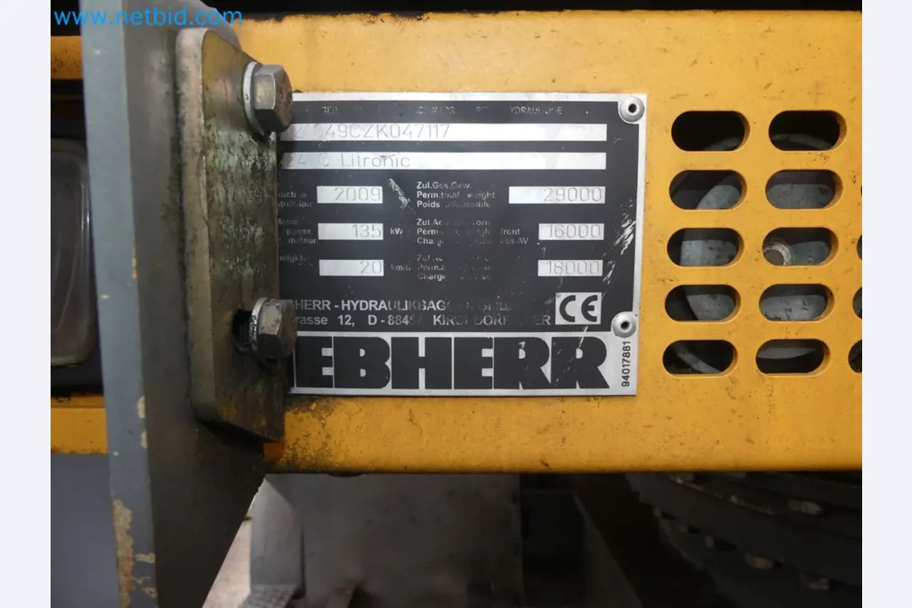 Fahrzeuge und Maschinen für die Bereiche Umwelttechnik, Recyclingwirtschaft, Holz, u.a.-6