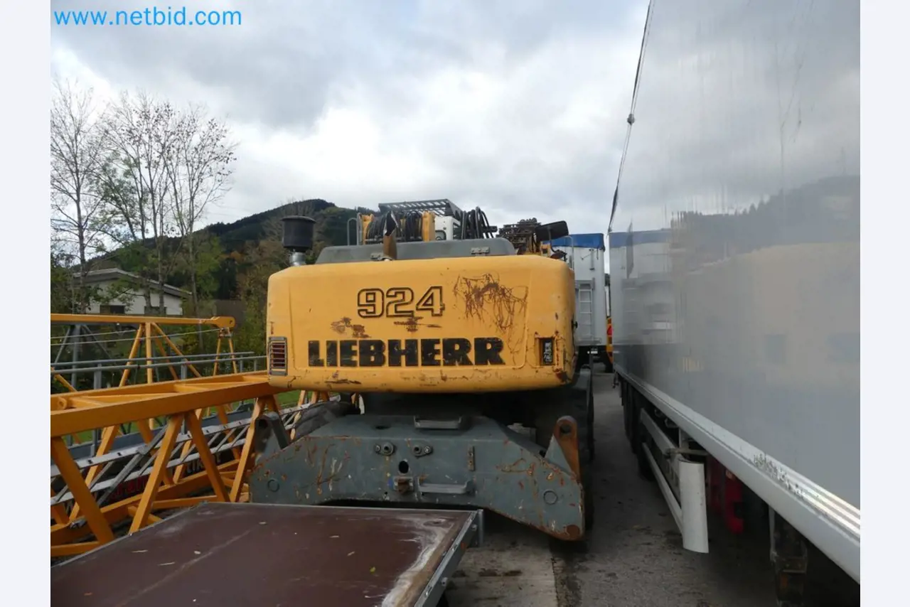 Fahrzeuge und Maschinen für die Bereiche Umwelttechnik, Recyclingwirtschaft, Holz, u.a.-78