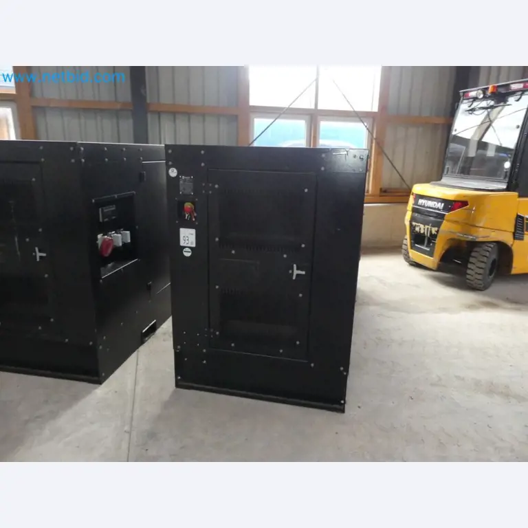 Fahrzeuge und Maschinen für die Bereiche Umwelttechnik, Recyclingwirtschaft, Holz, u.a.-18