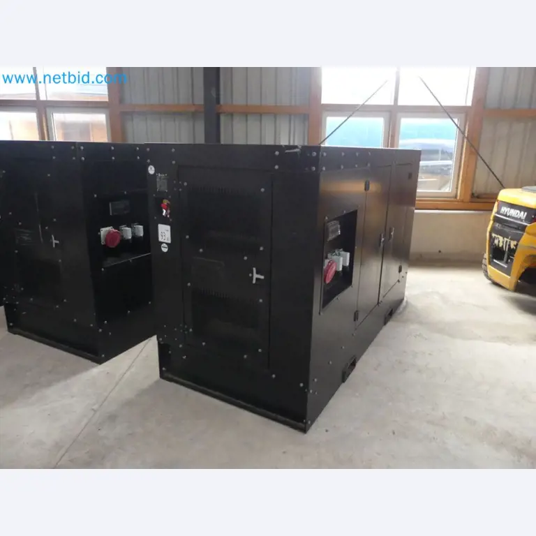 Fahrzeuge und Maschinen für die Bereiche Umwelttechnik, Recyclingwirtschaft, Holz, u.a.-19