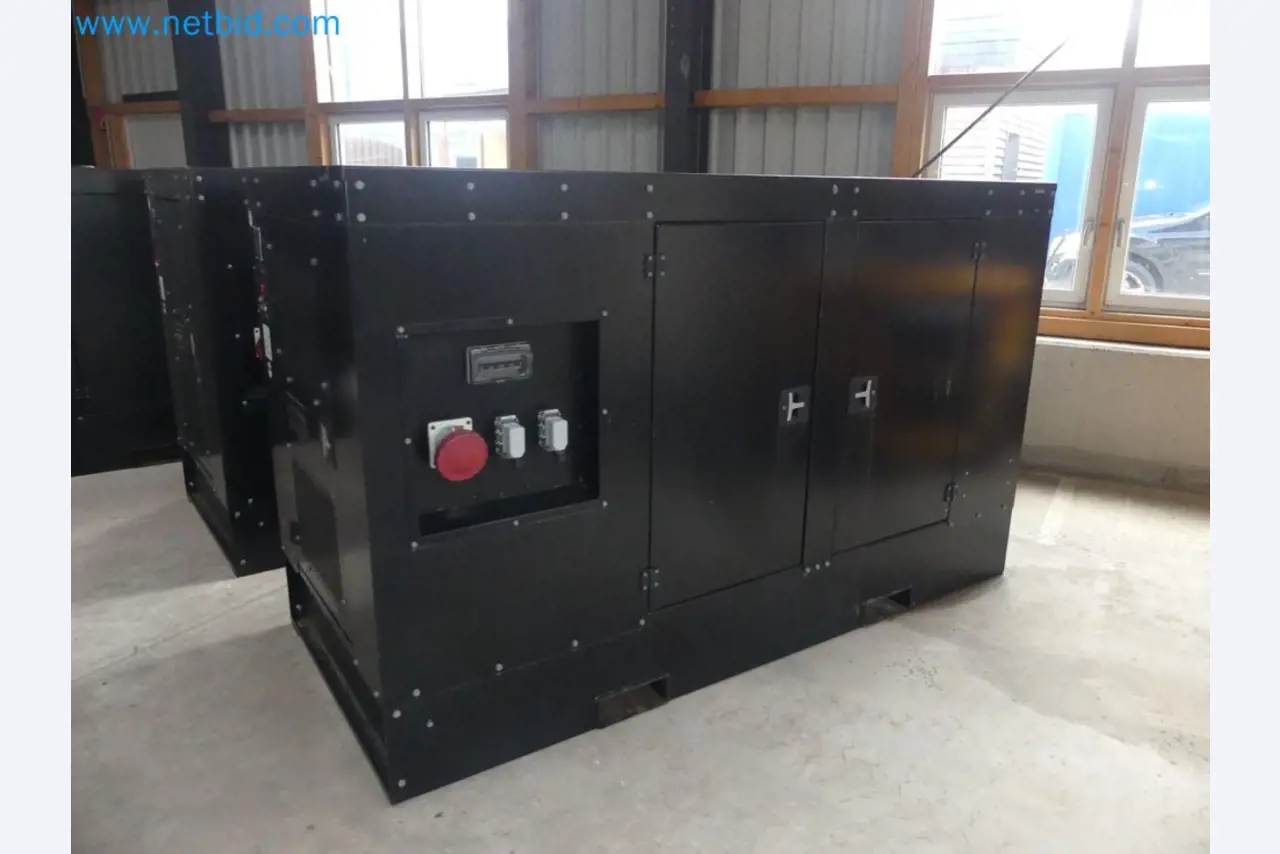 Fahrzeuge und Maschinen für die Bereiche Umwelttechnik, Recyclingwirtschaft, Holz, u.a.-21