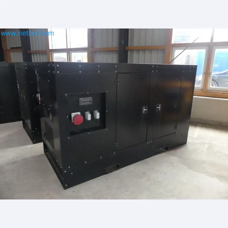 Fahrzeuge und Maschinen für die Bereiche Umwelttechnik, Recyclingwirtschaft, Holz, u.a.-21