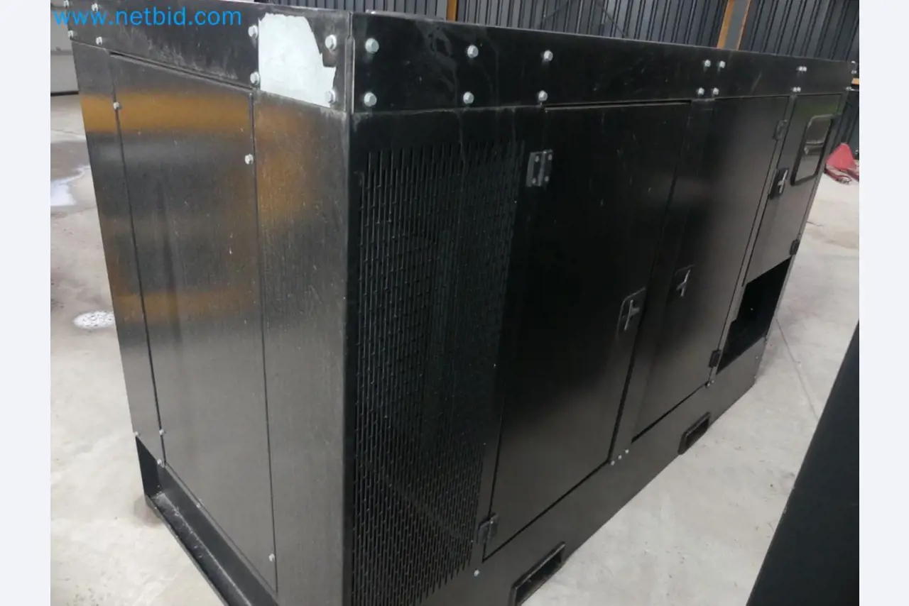 Fahrzeuge und Maschinen für die Bereiche Umwelttechnik, Recyclingwirtschaft, Holz, u.a.-4