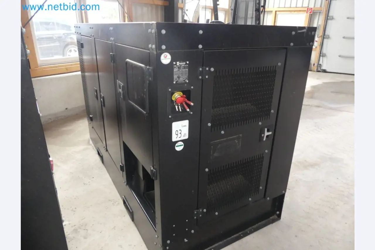 Fahrzeuge und Maschinen für die Bereiche Umwelttechnik, Recyclingwirtschaft, Holz, u.a.-5