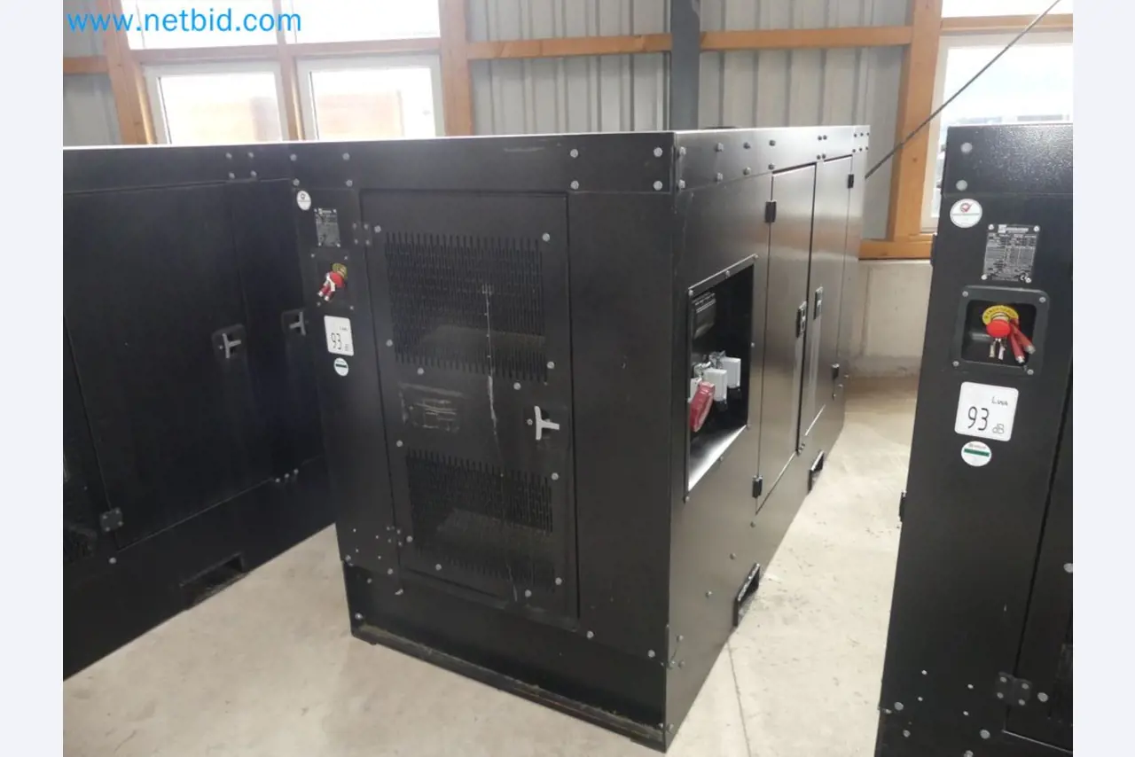 Fahrzeuge und Maschinen für die Bereiche Umwelttechnik, Recyclingwirtschaft, Holz, u.a.-1