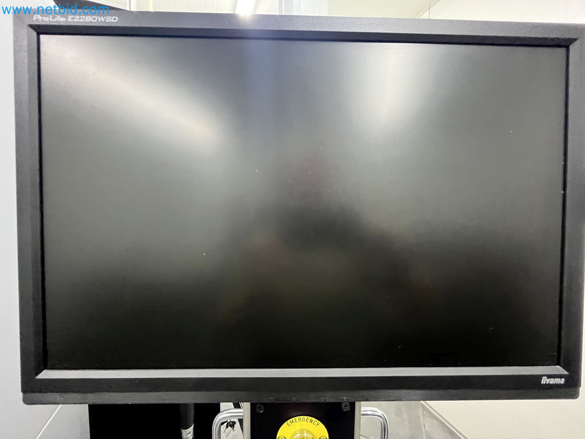 On behalf of Mess. MT Picture Display Germany GmbH formerly production facility for PANASONIC Colour Picture Tubes we are auctioning the well-maintained machinery and equipment.-10