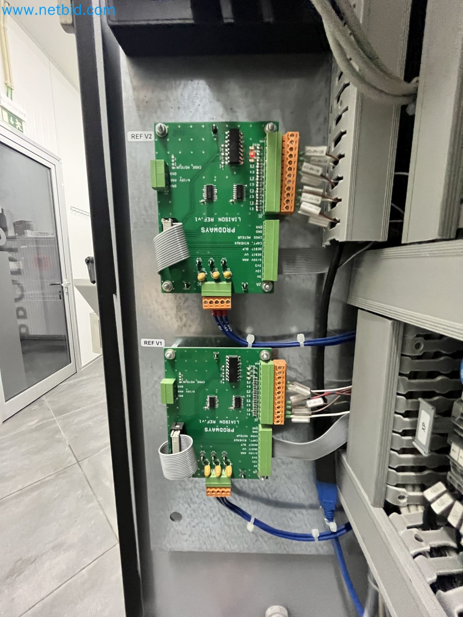 On behalf of Mess. MT Picture Display Germany GmbH formerly production facility for PANASONIC Colour Picture Tubes we are auctioning the well-maintained machinery and equipment.-37