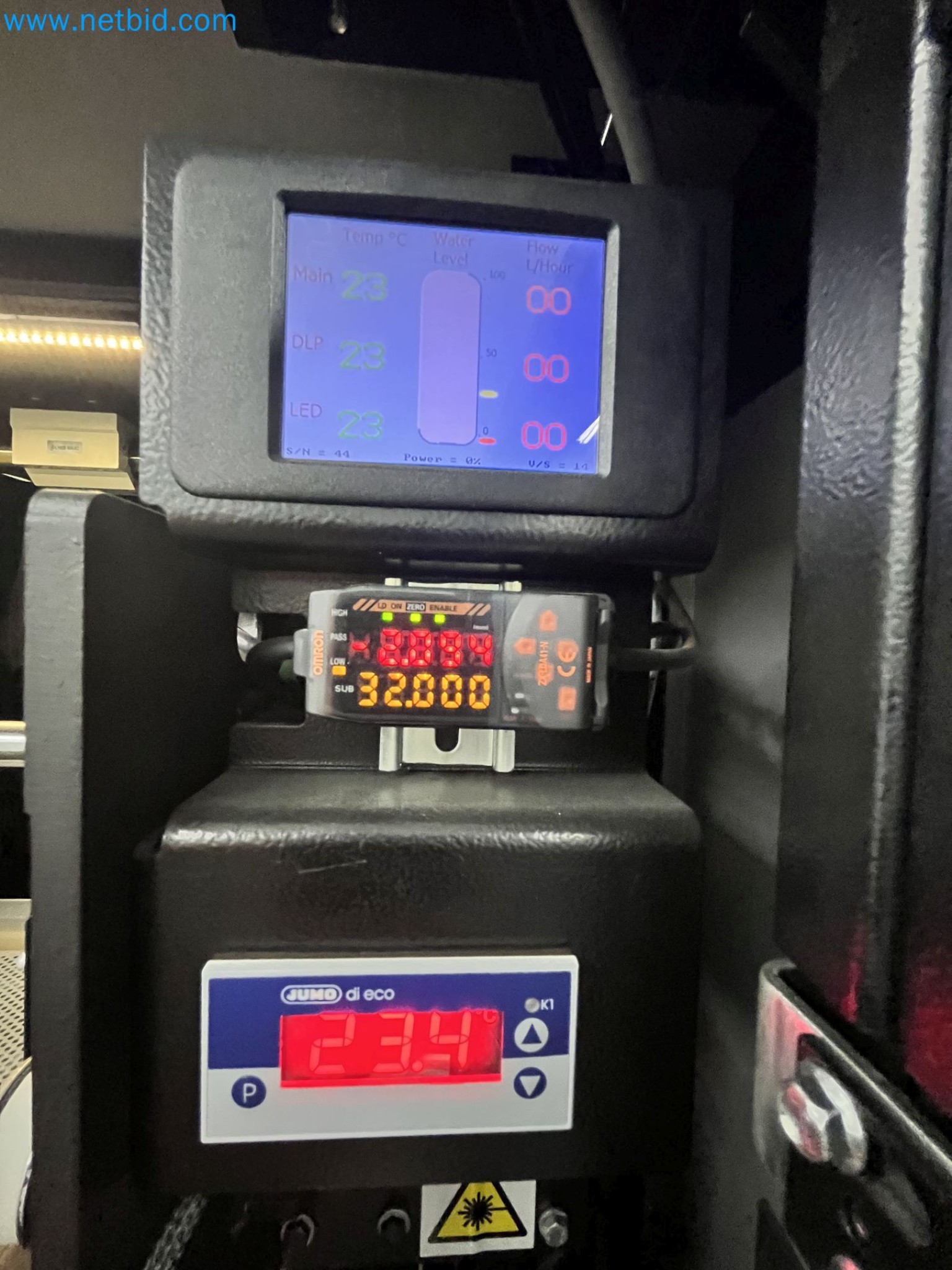 On behalf of Mess. MT Picture Display Germany GmbH formerly production facility for PANASONIC Colour Picture Tubes we are auctioning the well-maintained machinery and equipment.-54