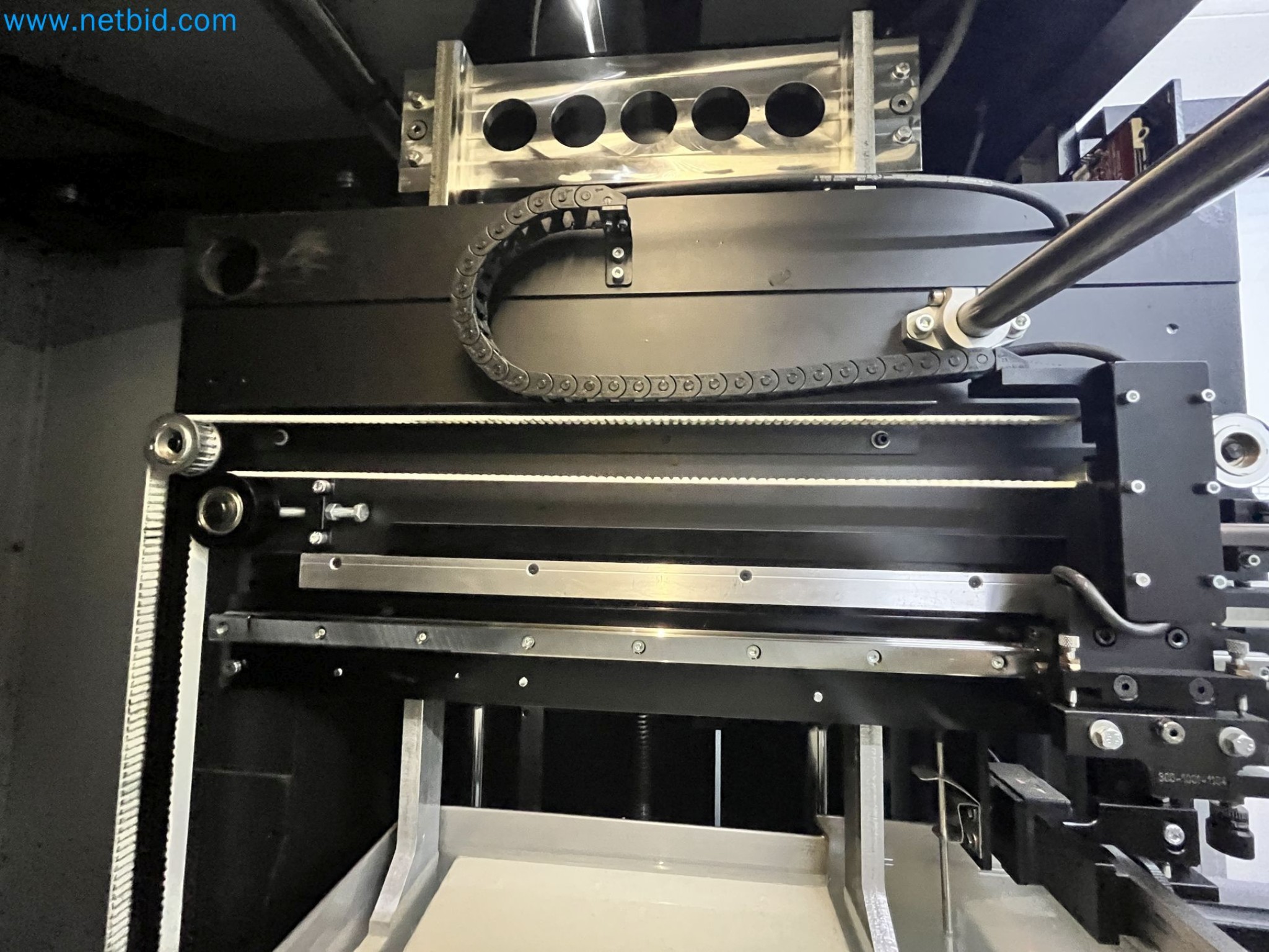 On behalf of Mess. MT Picture Display Germany GmbH formerly production facility for PANASONIC Colour Picture Tubes we are auctioning the well-maintained machinery and equipment.-60