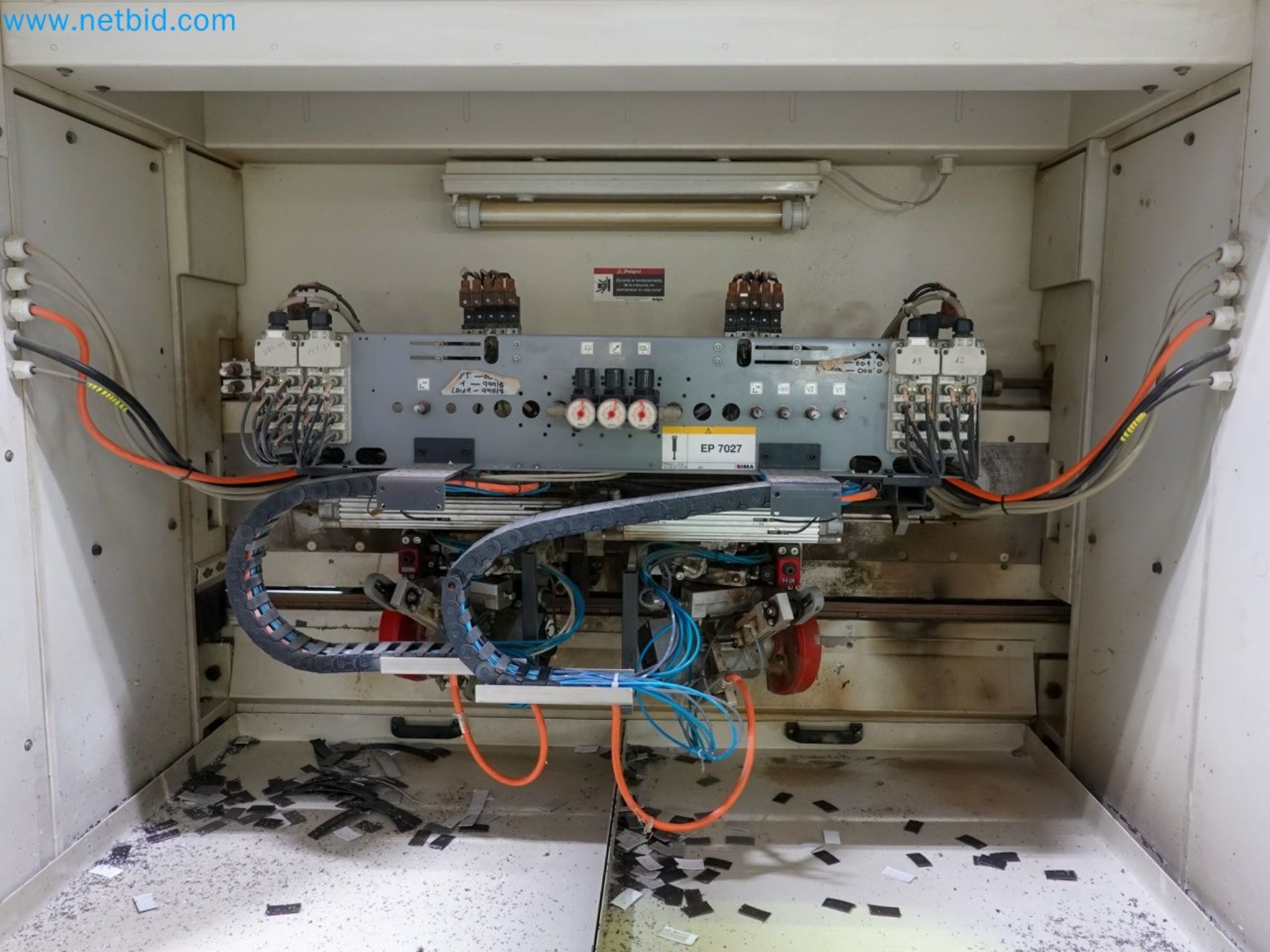 Świetna okazja: linia do oklejania krawędzi IMA w ofercie-38