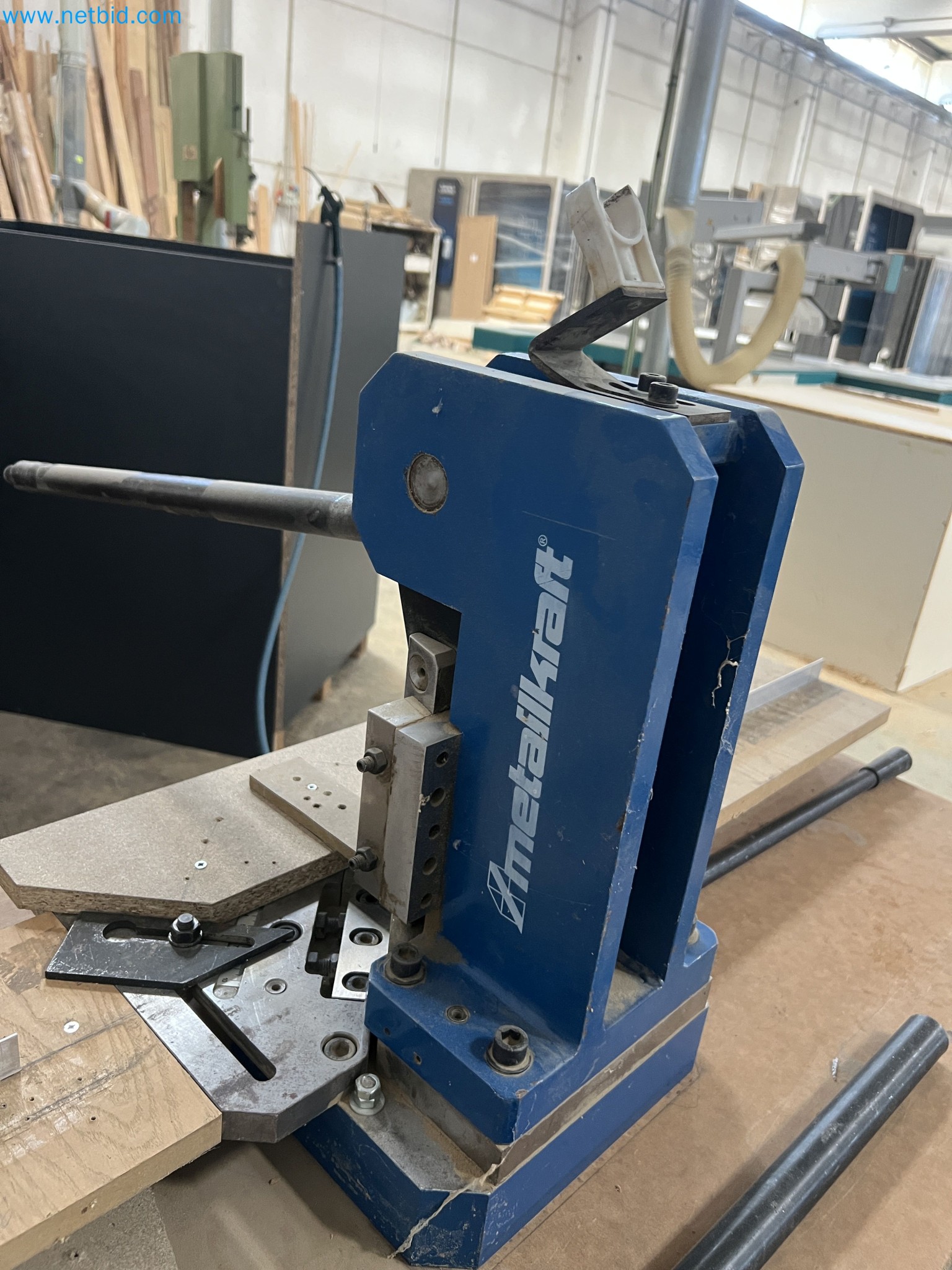 Insolvency liquidation – woodworking machinery for furniture manufacturing in Spain-3