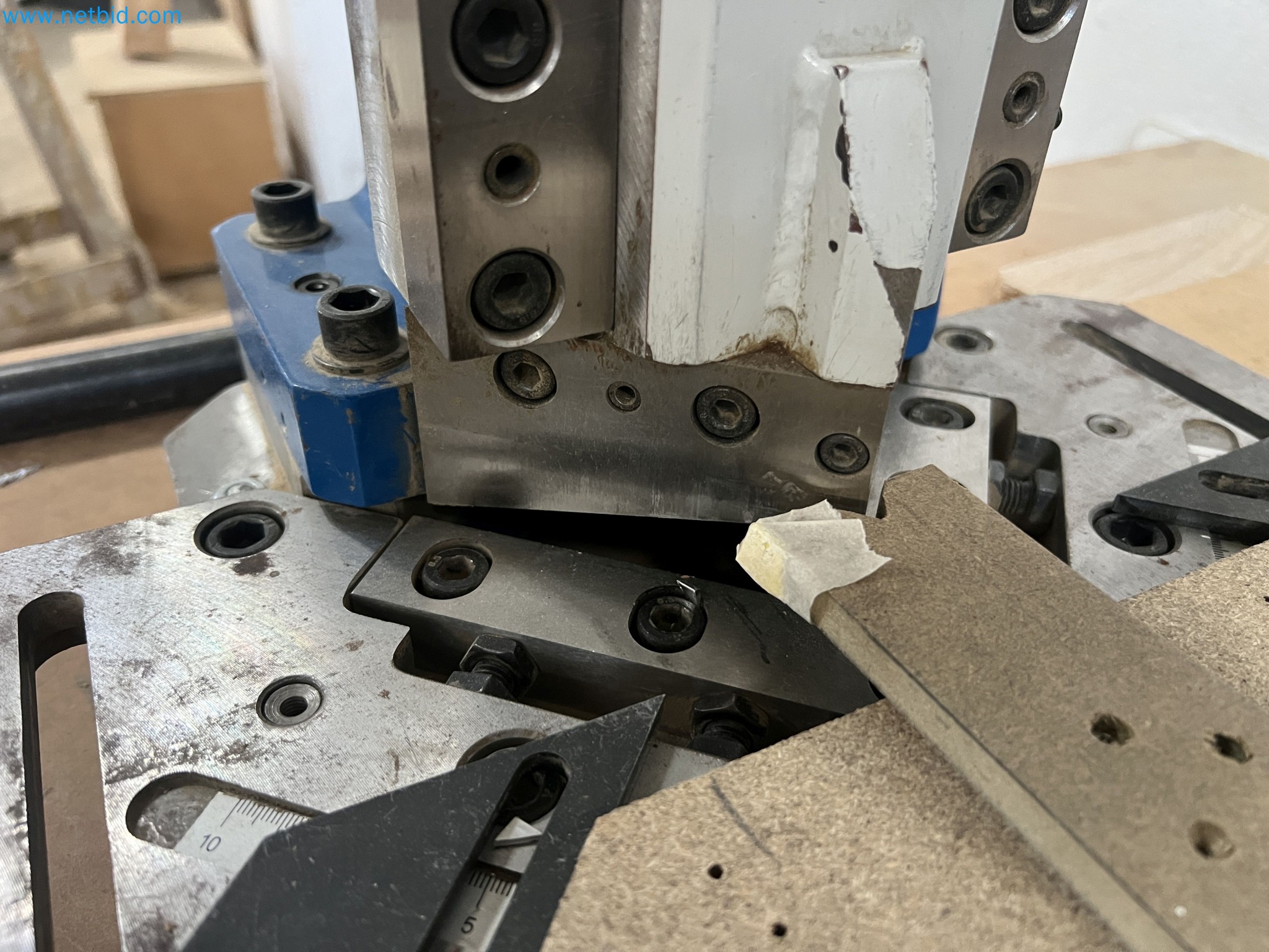 Insolvency liquidation – woodworking machinery for furniture manufacturing in Spain-4