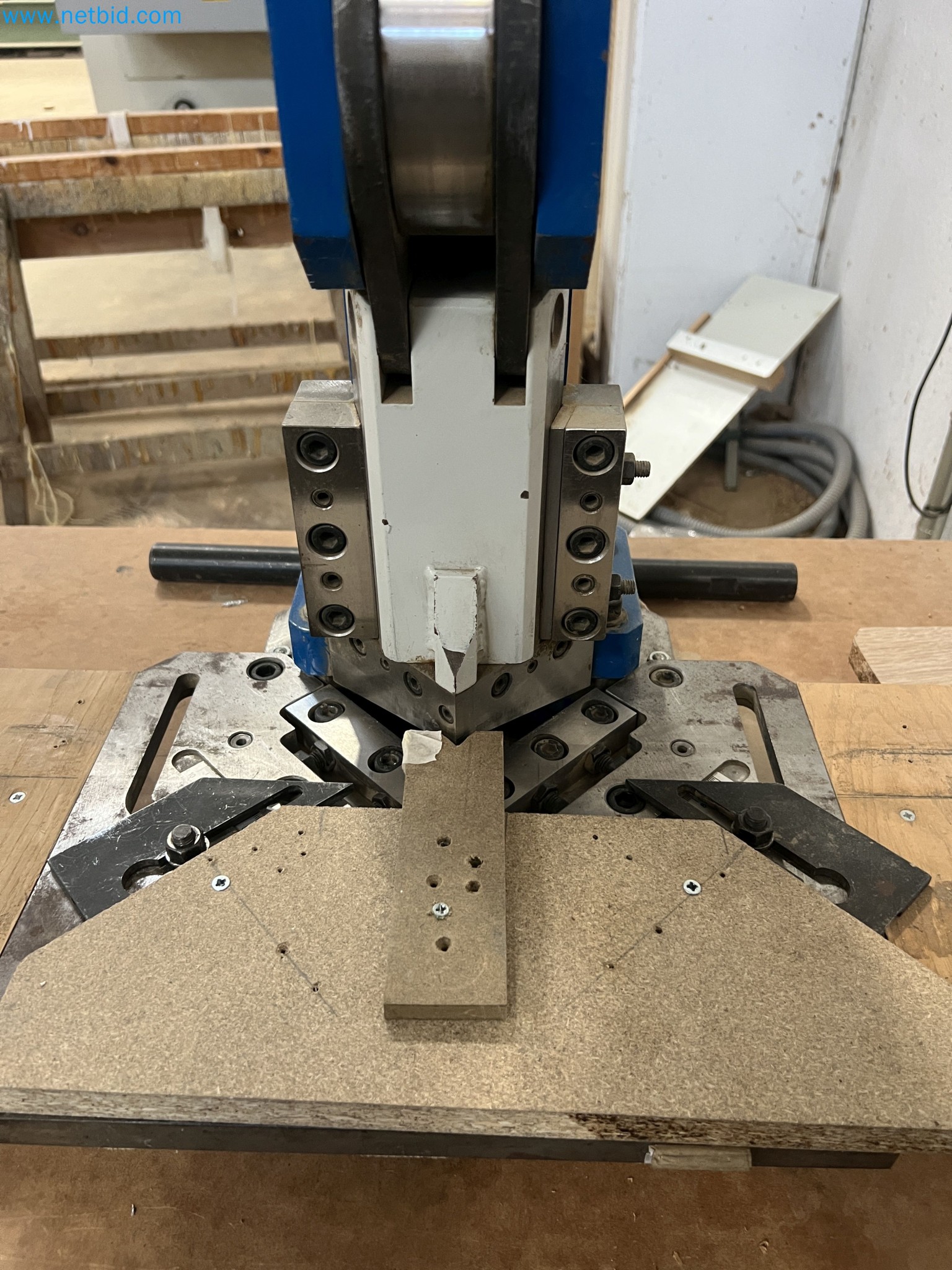 Insolvency liquidation – woodworking machinery for furniture manufacturing in Spain-5