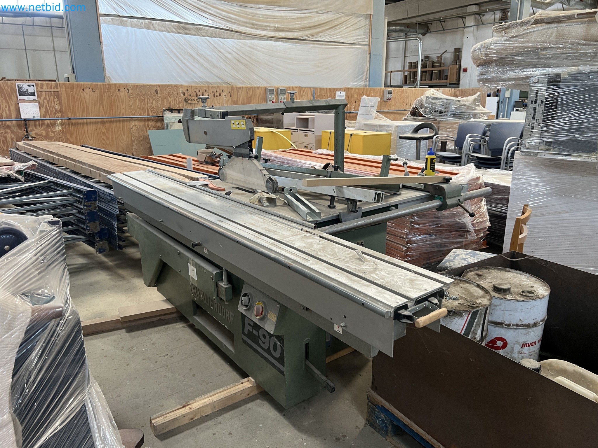 Insolvency liquidation – woodworking machinery for furniture manufacturing in Spain-1