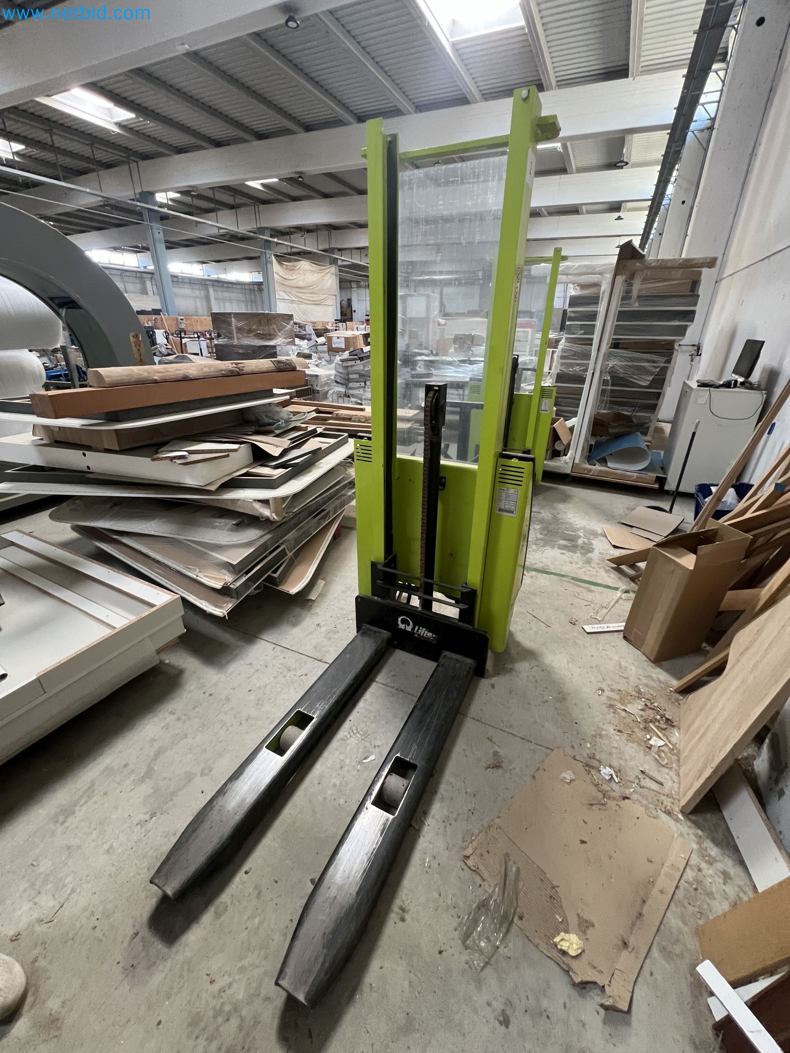 Insolvency liquidation – woodworking machinery for furniture manufacturing in Spain-2