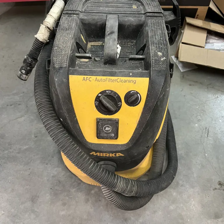 Vacuum Cleaner MIRKA DE 1230 L AFC