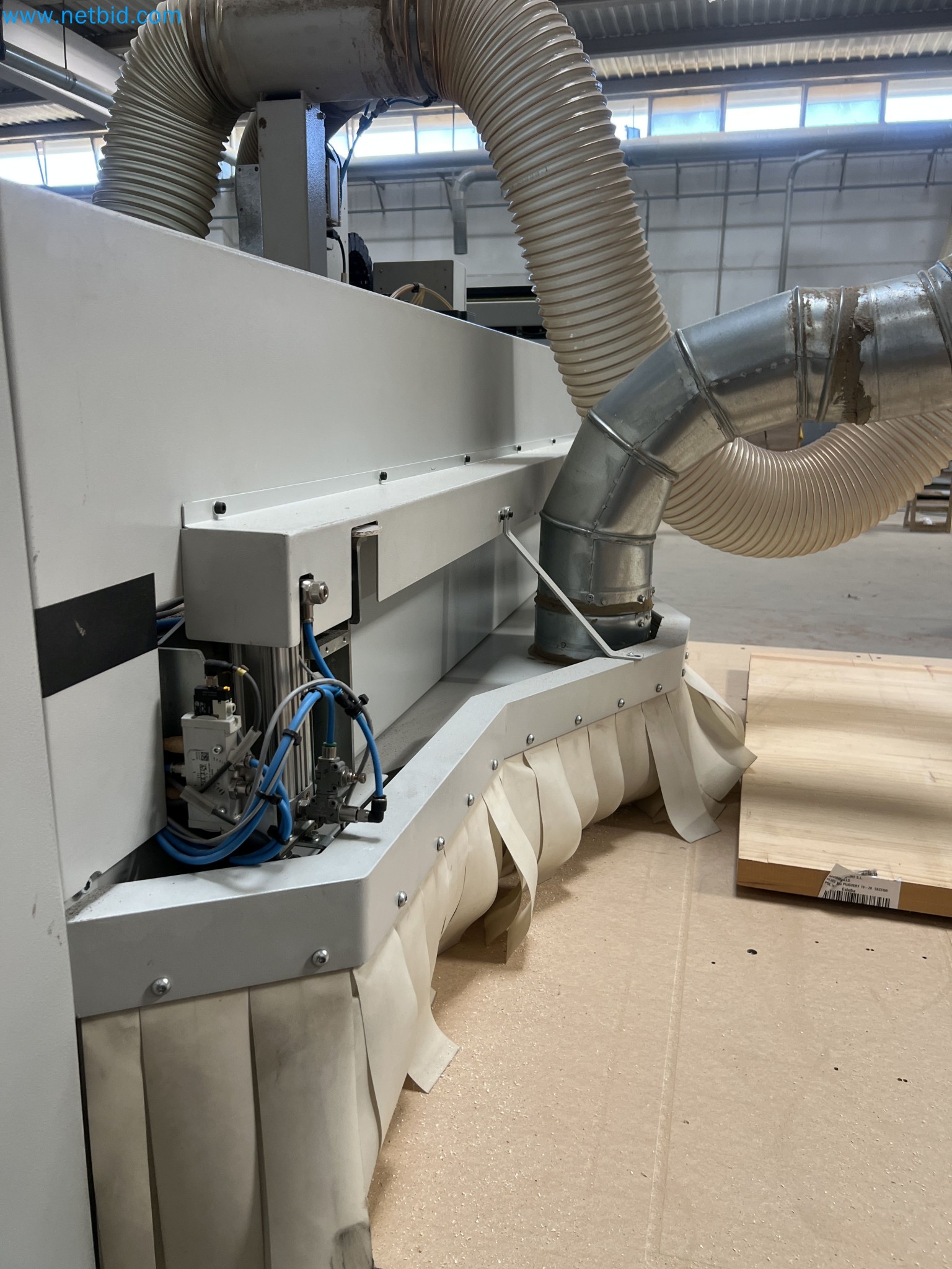 Insolvency liquidation – woodworking machinery for furniture manufacturing in Spain-15