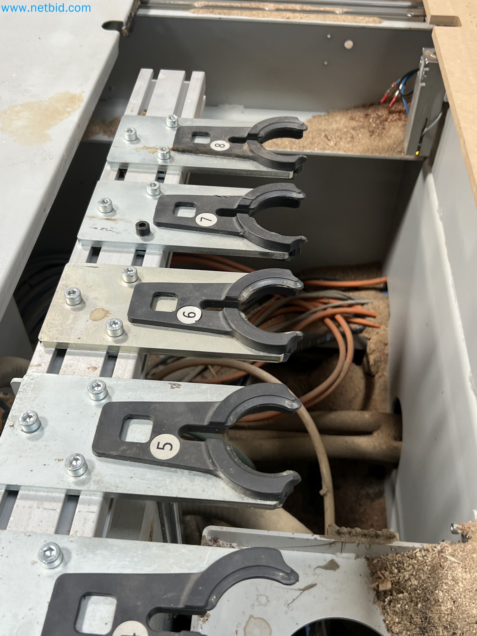 Insolvency liquidation – woodworking machinery for furniture manufacturing in Spain-25