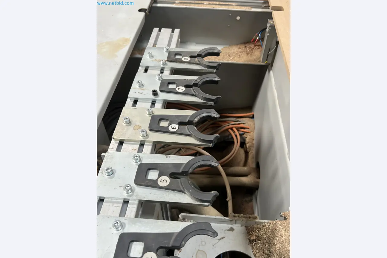 Insolvency liquidation – woodworking machinery for furniture manufacturing in Spain-25