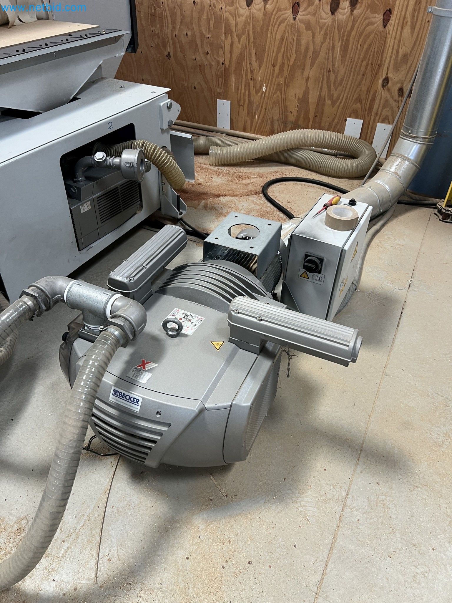 Insolvency liquidation – woodworking machinery for furniture manufacturing in Spain-8